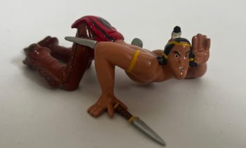 Uderzo - Figurine Oumpah Pah tendant l'oreille - Pixi - 2003